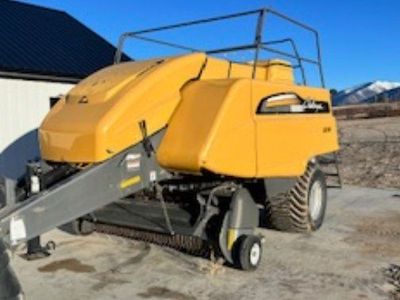 2012 Challenger LB34B (MF2170) 3x4 baler