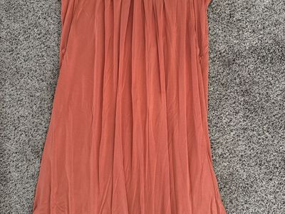 5 Nursing friendly dresses