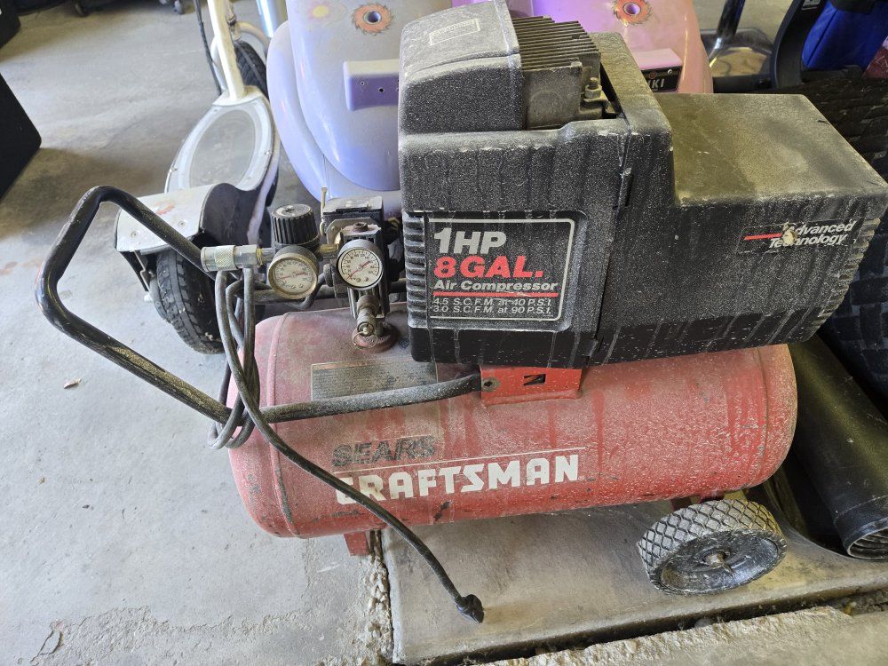 Craftsman 1HP 8 Gallon Air Compressor - Advanced Technology, 3.0 SCFM at 90 PSI