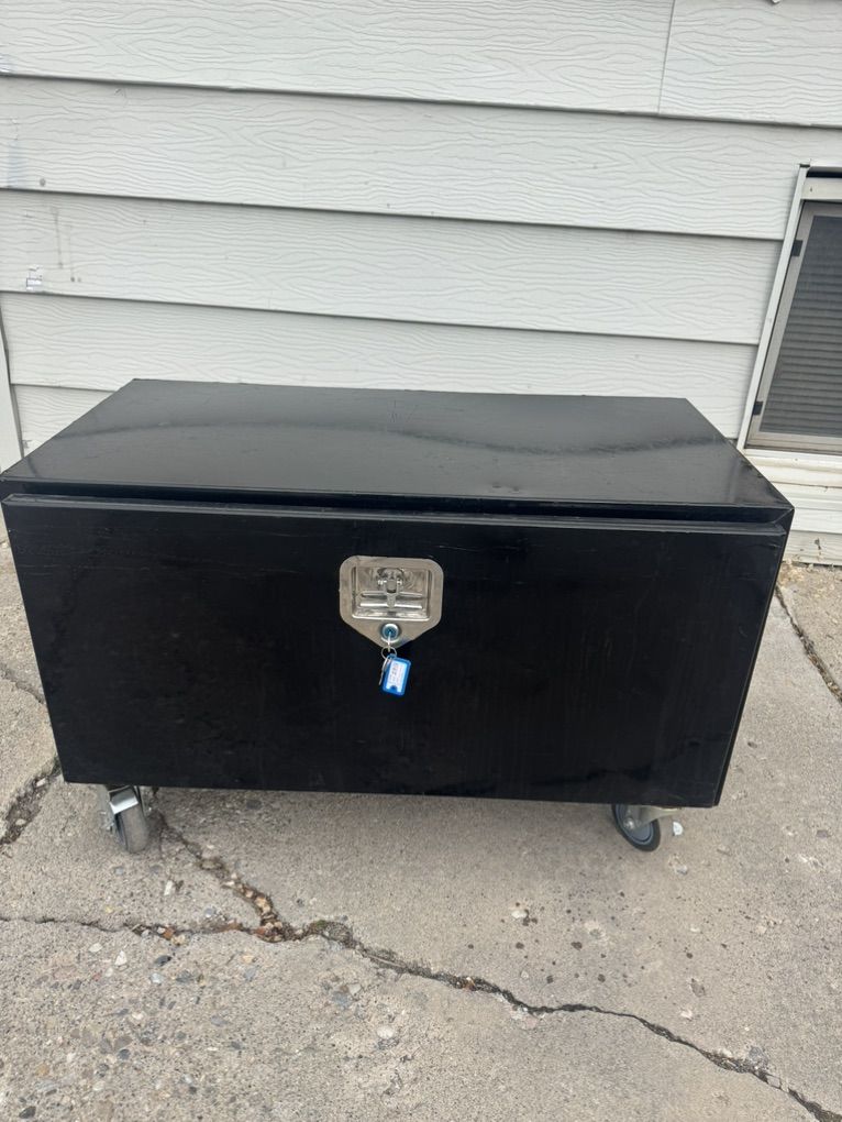 Toolbox For Truck or Trailer Underbody 1/2 Price