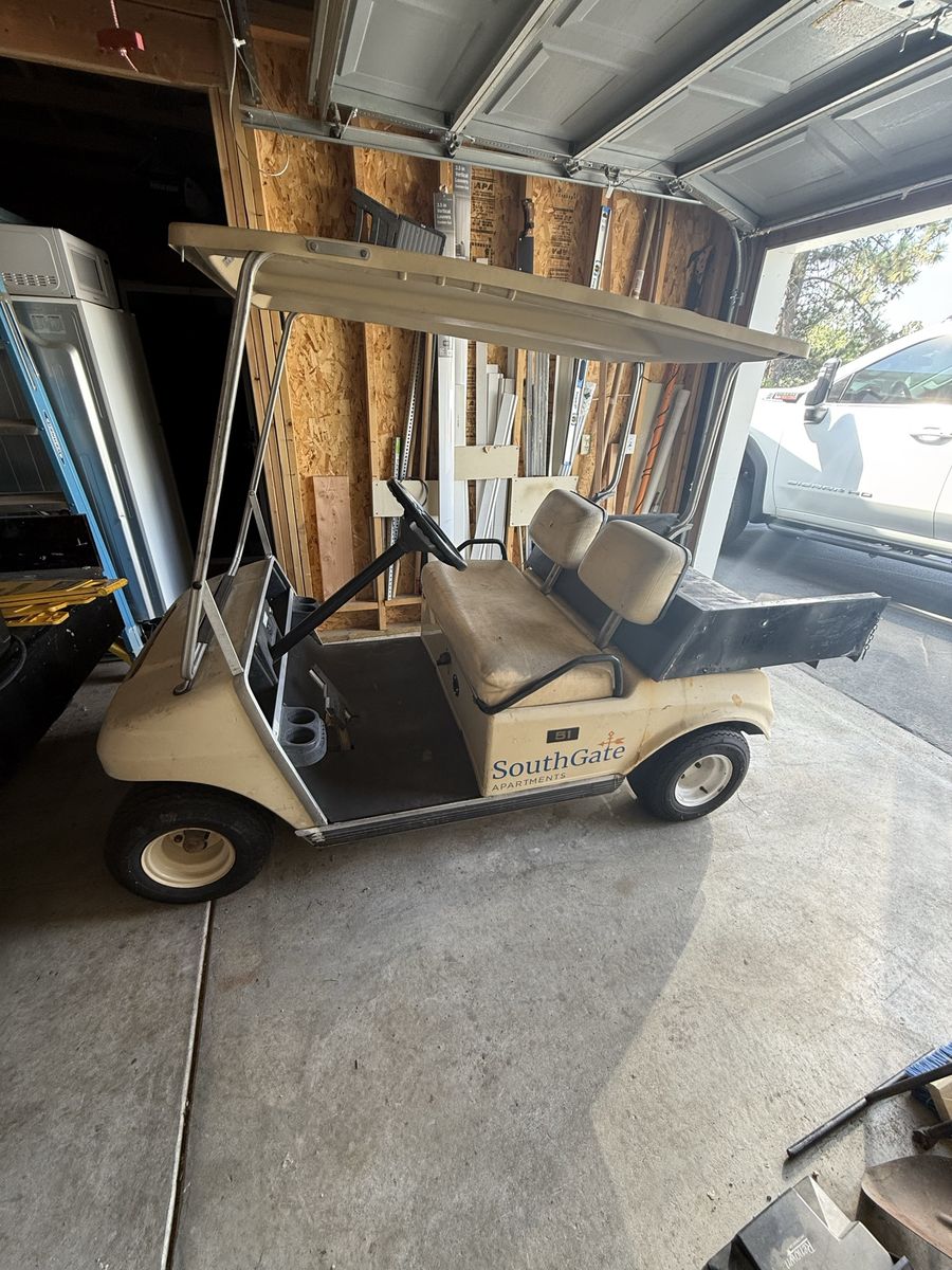 Club Car Golf Cart, Beige, Utility Bed