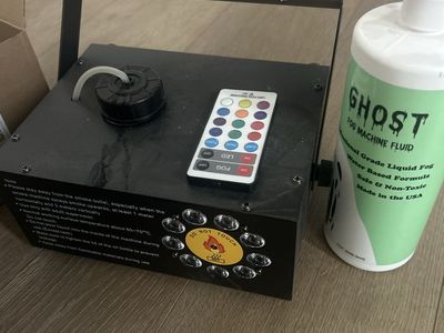Fog machine with liquid