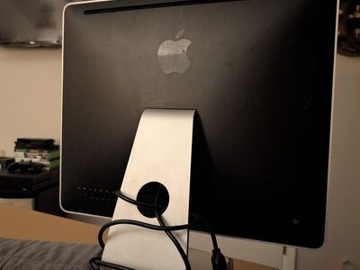 Apple iMac 20” (2007) – Needs RAM – As-Is $40