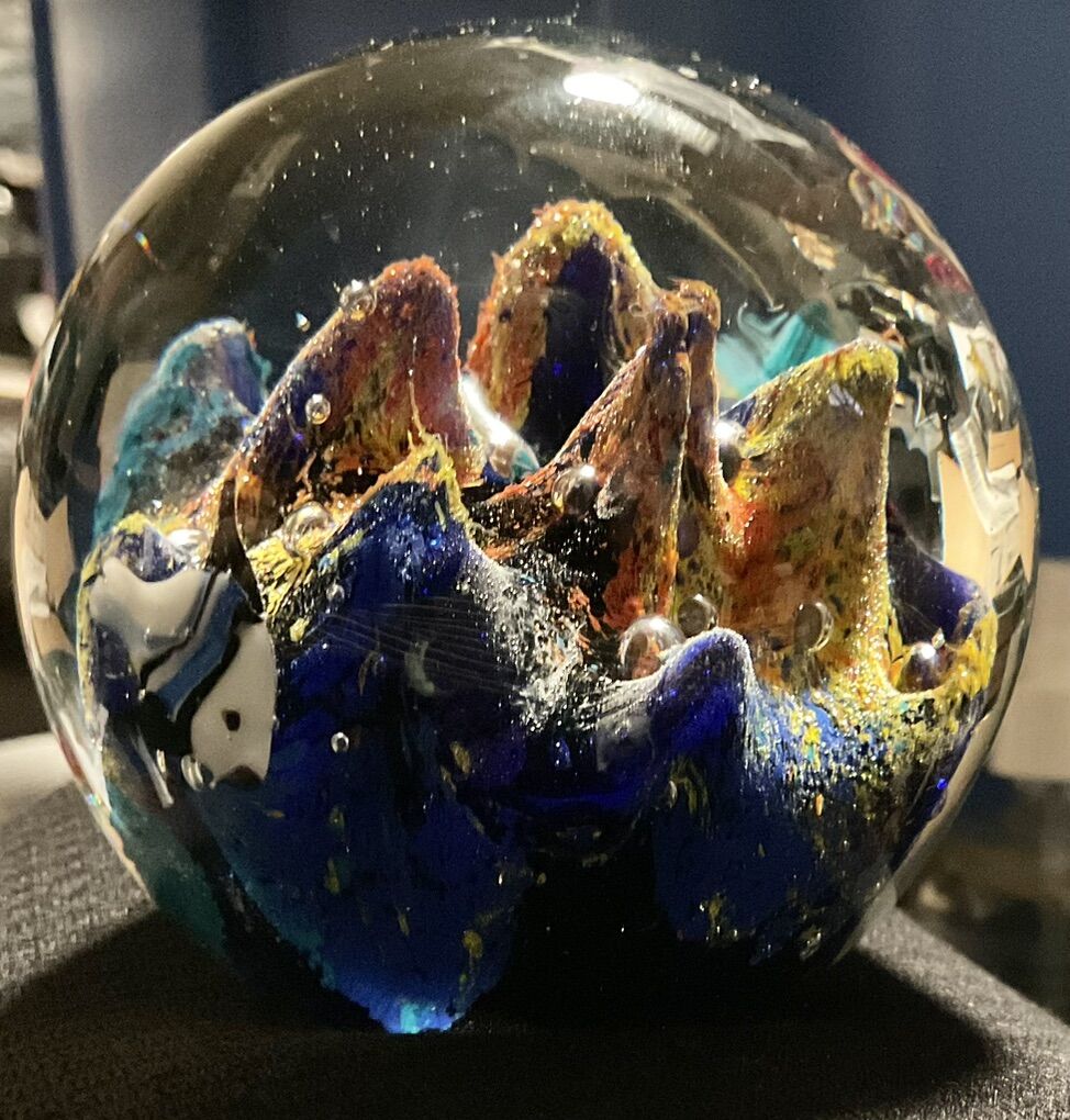Hand Blown Art Glass Ocean Fish Aquarium Paperweig