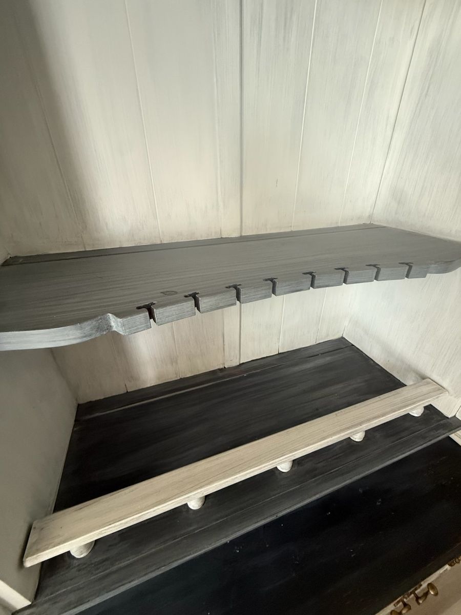 Main image 5