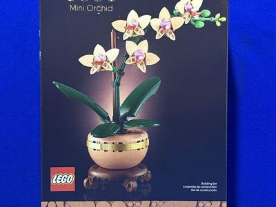 Lego Botanicals 10343 Mini Orchid