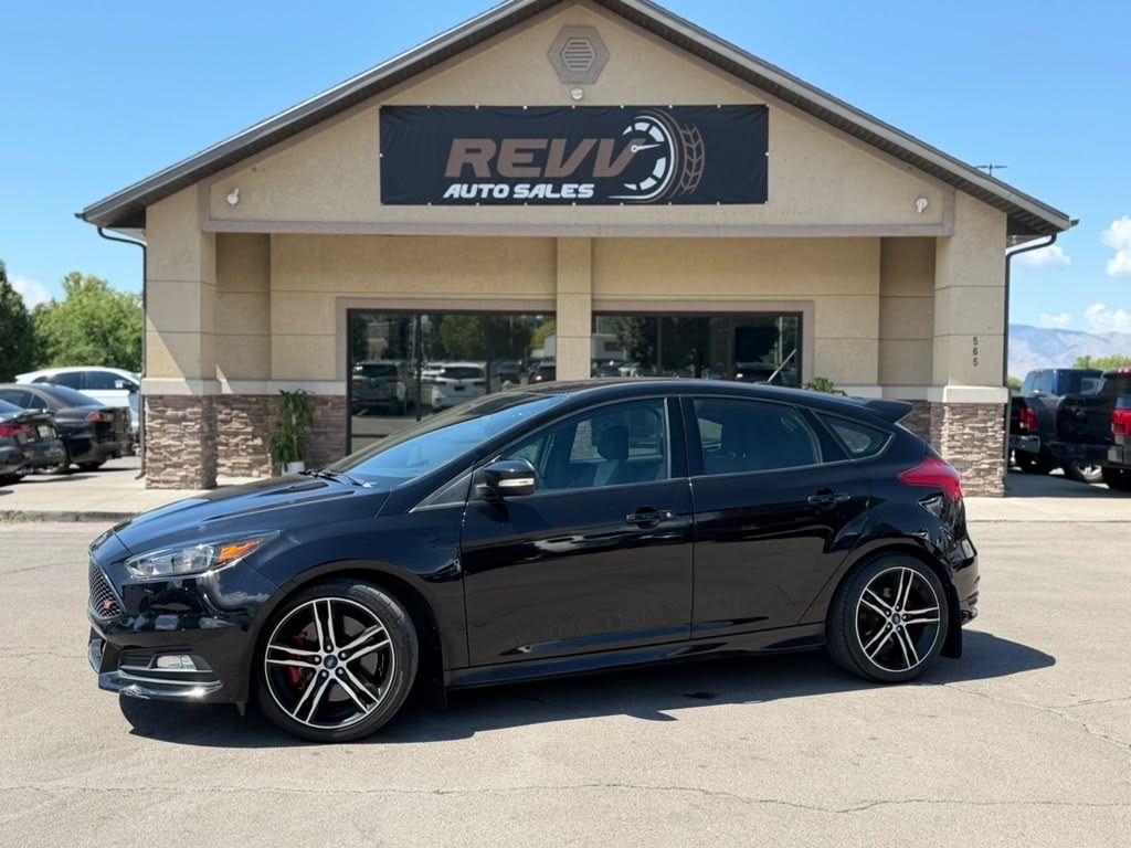 2018 Ford Focus ST