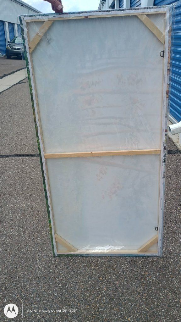 Main image 2