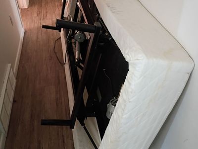 Adjusting bed frame king size