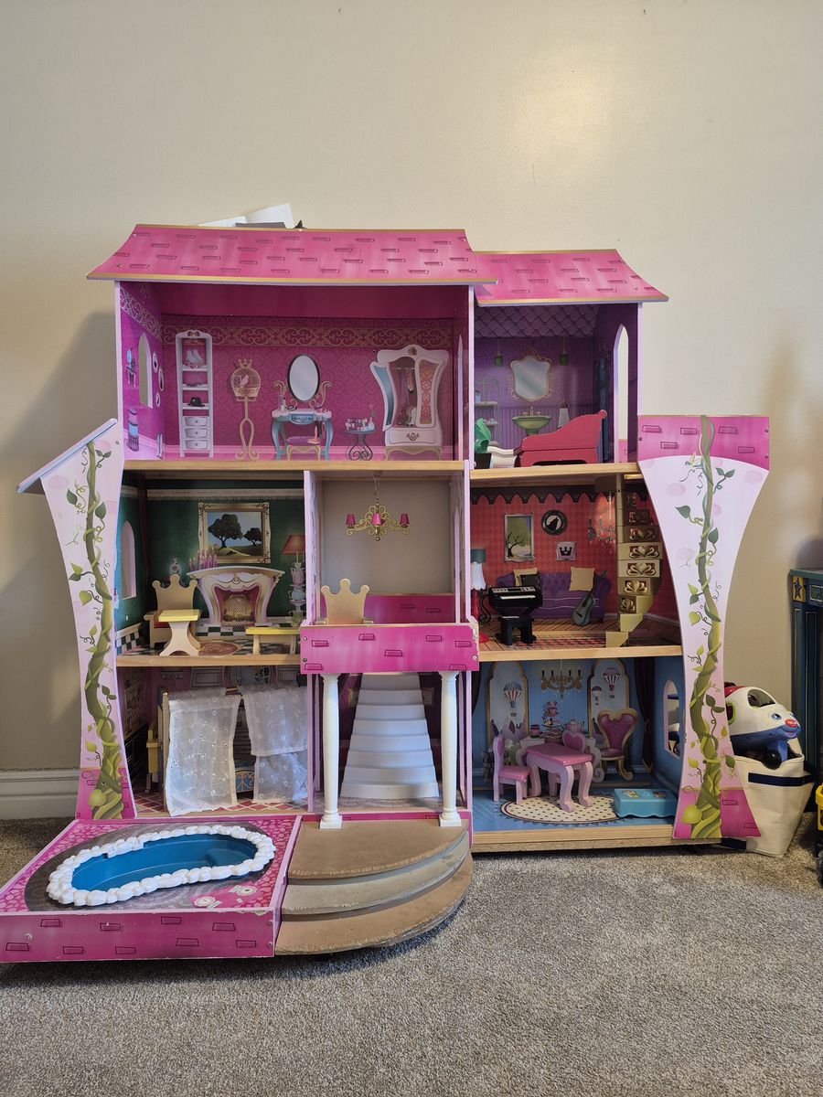Doll House With Accessories As Shown