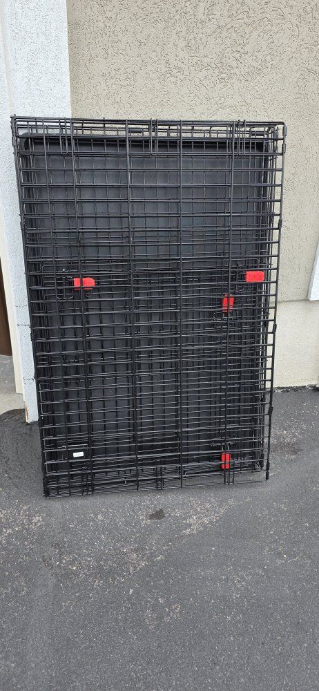 Kong XXL Dog Crate Kennel Like New