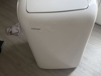 Toshiba 10,000 btu portable AC