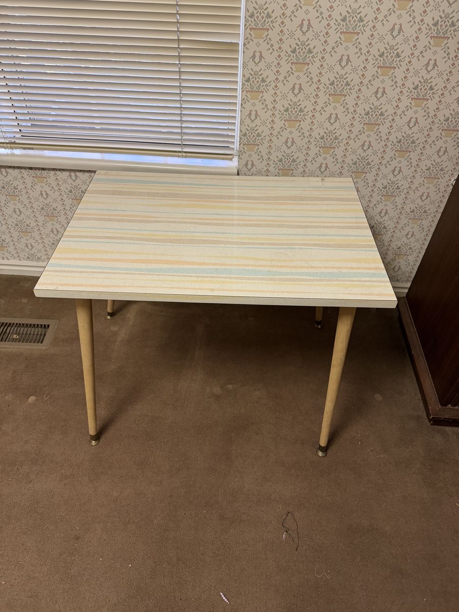 Vintage 1950s–60s Mid-Century Modern Pastel Side Table – Gerber Legs $200 cash/venmo in Provo