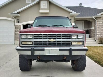 1991 CHEVROLET SUBURBAN