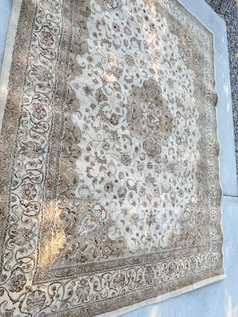 Cream, Beige Area Rug