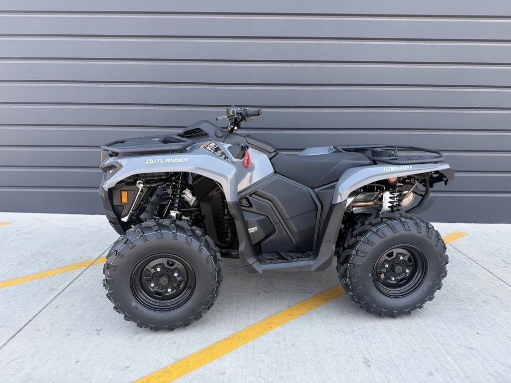 2026 Can-Am® Outlander DPS 700