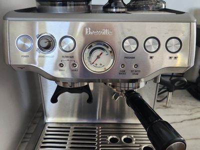 Breville Barista Express BES870XL