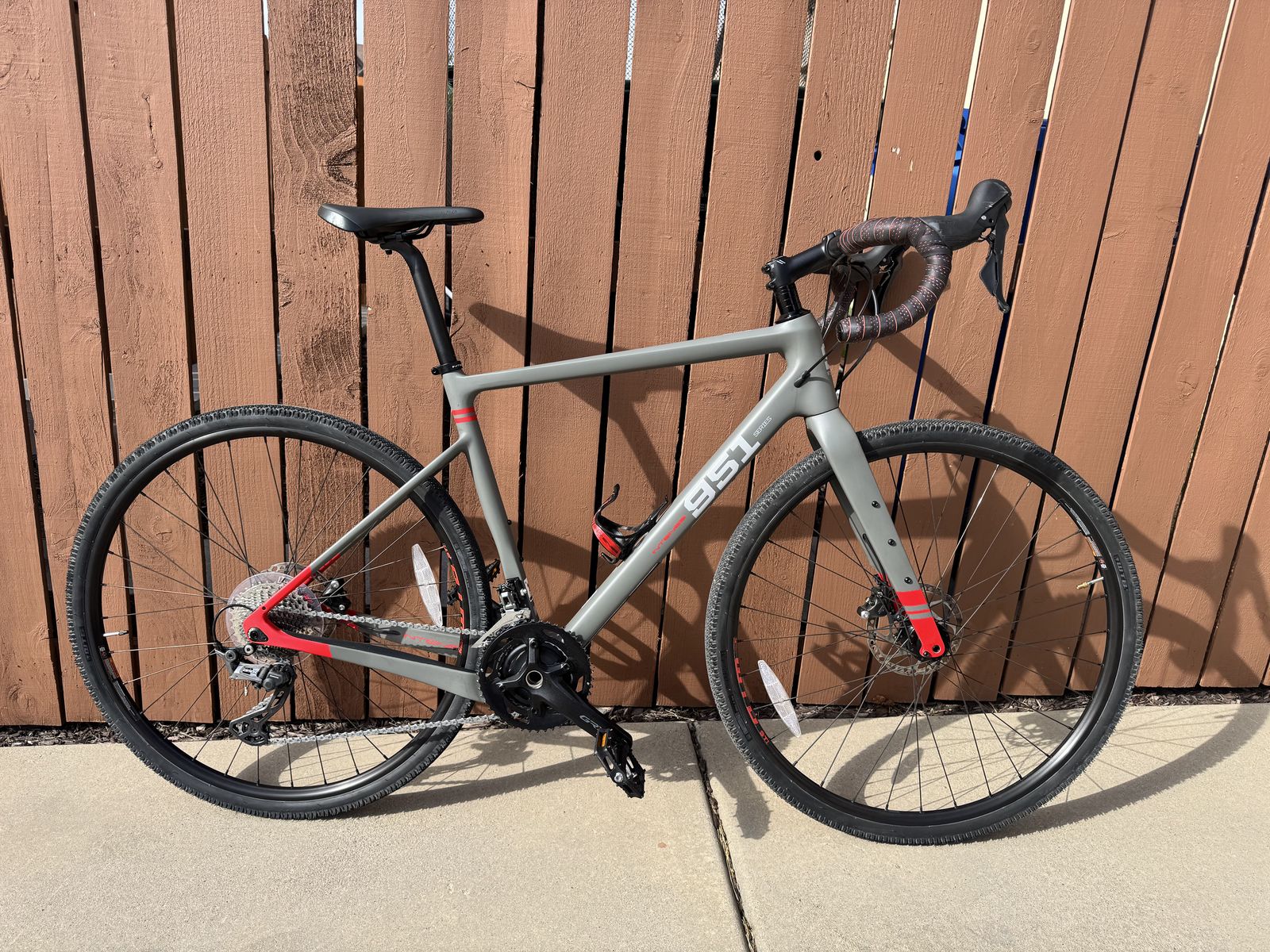 Intense 951 Carbon Gravel Bike (Medium)