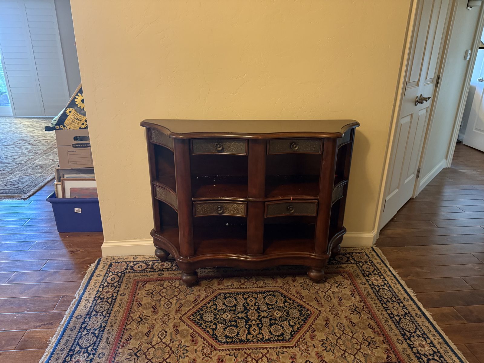 Hall/Entry Table