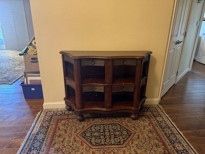 Hall/Entry Table