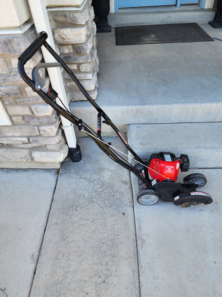 Craftsman E410 30cc gas powered edger