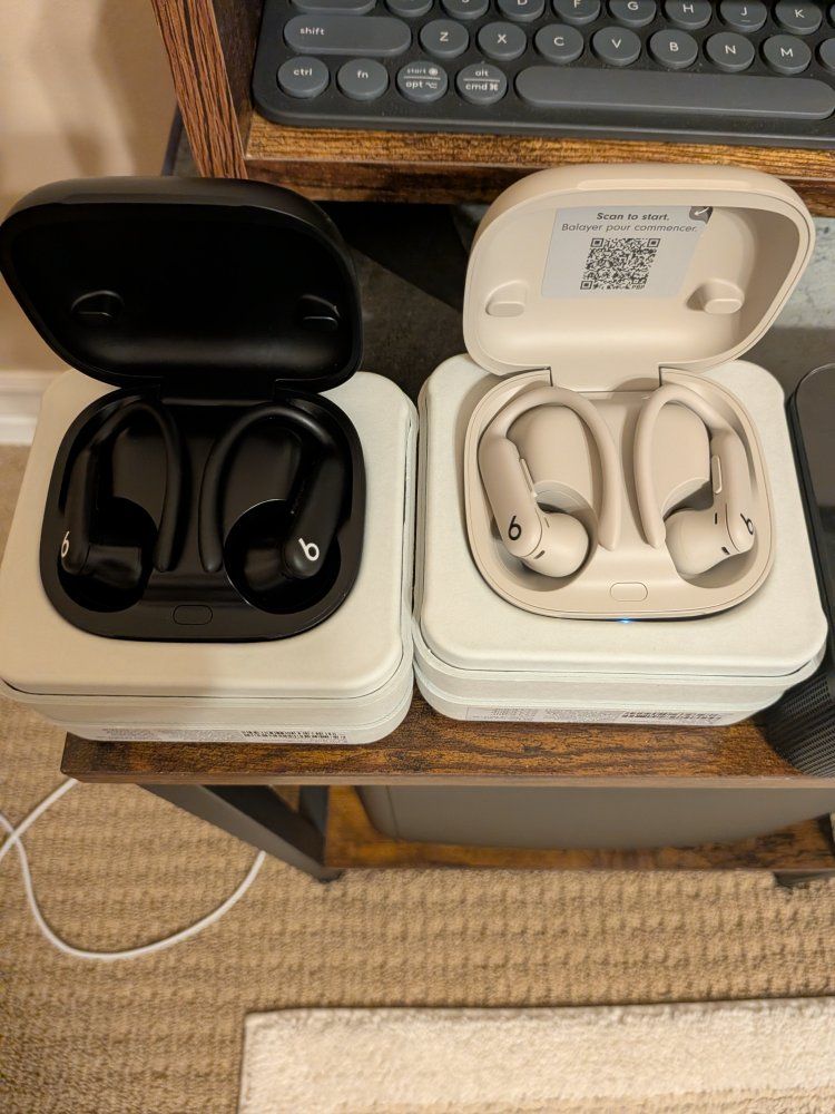 Power Beats by Dre