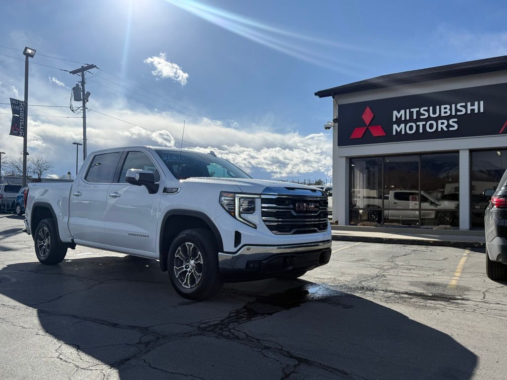 2026 GMC 1500 SLT