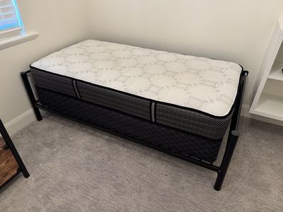 Twin bed