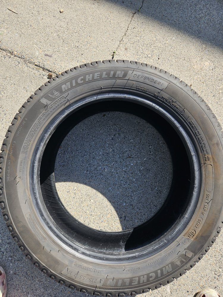 Full Set of 4 Michelin Defender 2 Tires - LIKE NEW - 215/55/r17