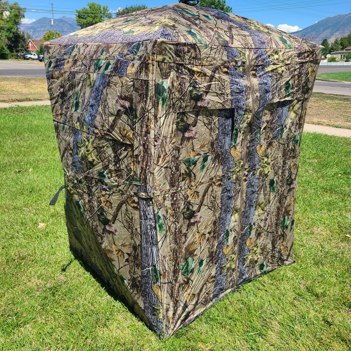 Main image 3