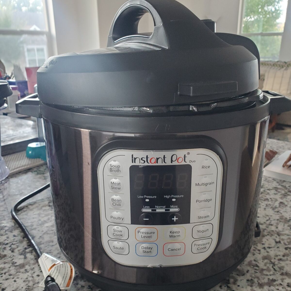 Lightly Used Instapot 6 qt