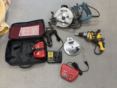 Small Lot Of Tools