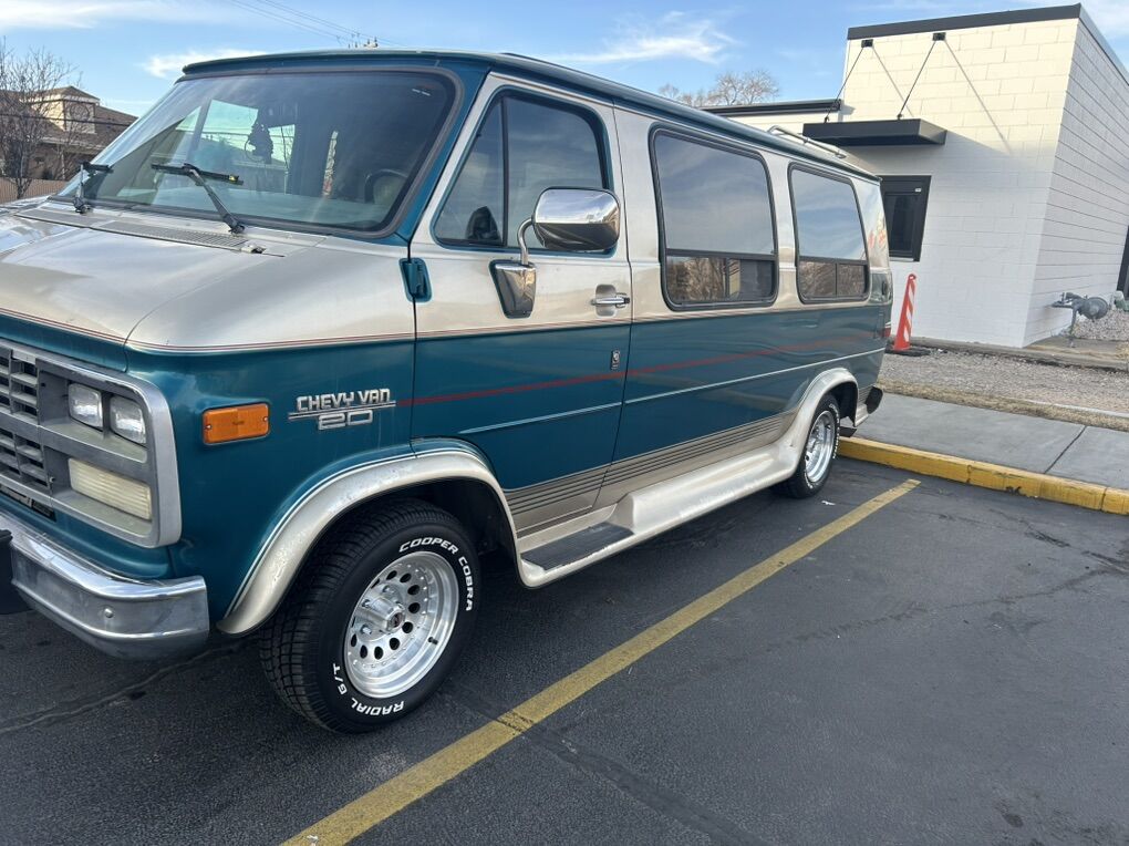 Chevy G20 Van Fender Flares/runner Boards