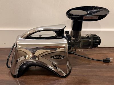 Omega J8008C Nutrition Center Masticating Juicer - Chrome Finish