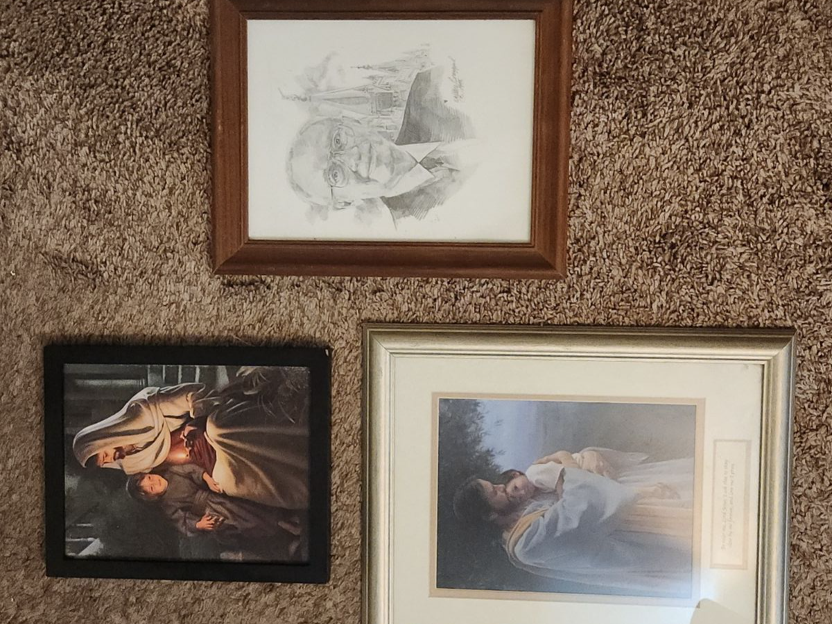 Main image 1