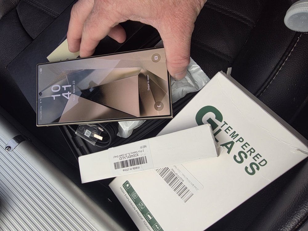 Samsung S 24 Ultra 256 Gig Unlocked