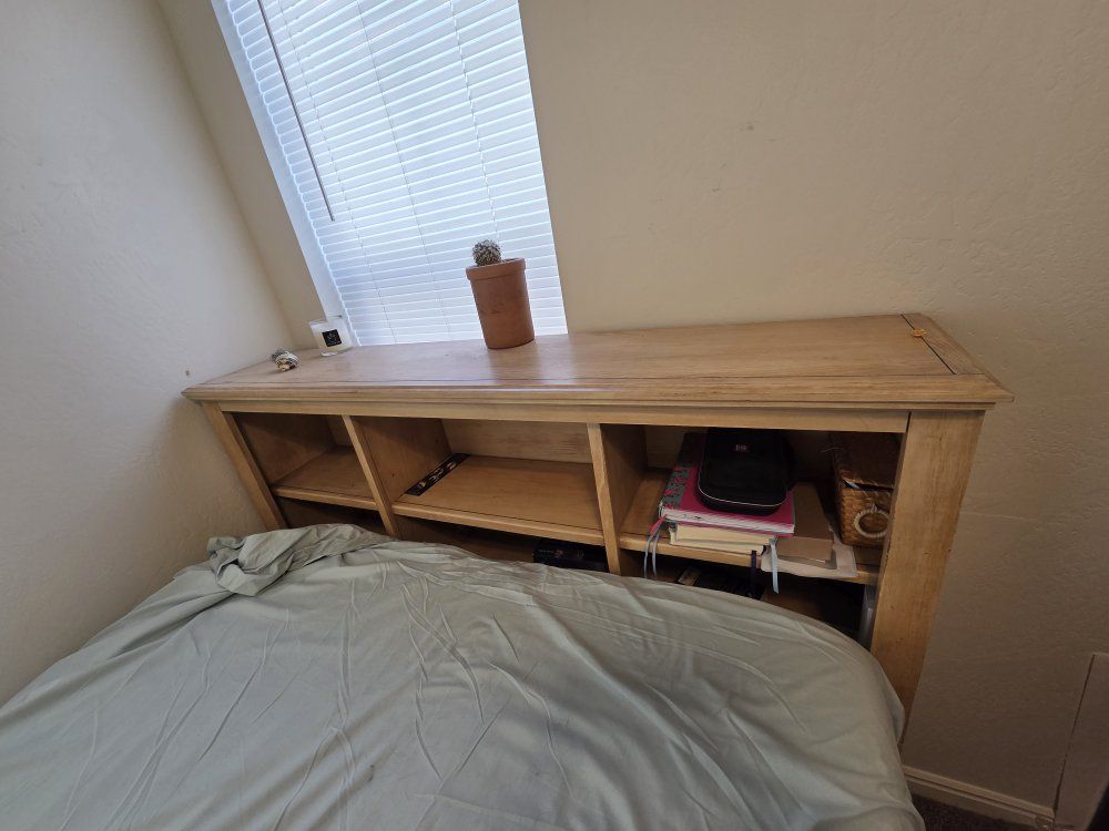 Main image 3