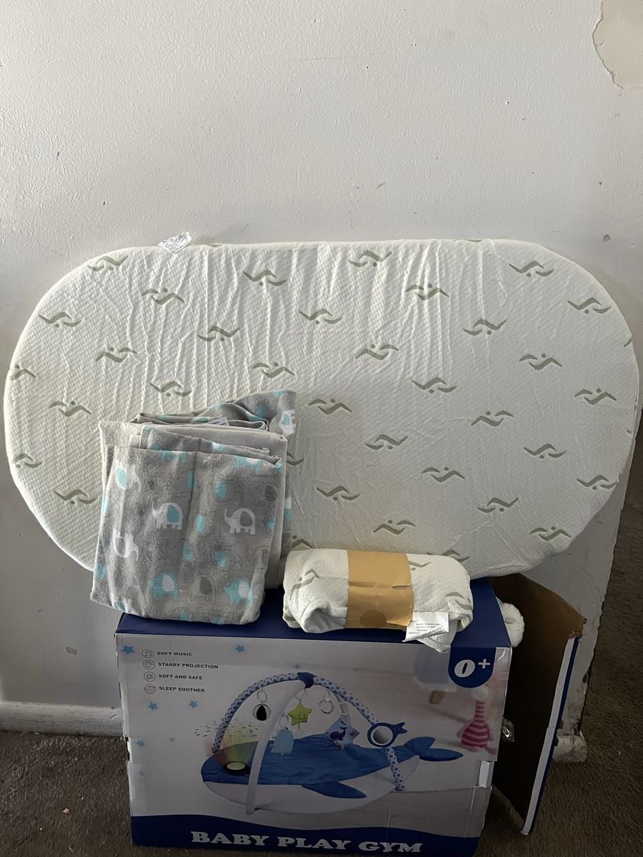 Like new Baby bundle $15
