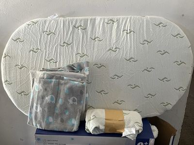 Like new Baby bundle $15