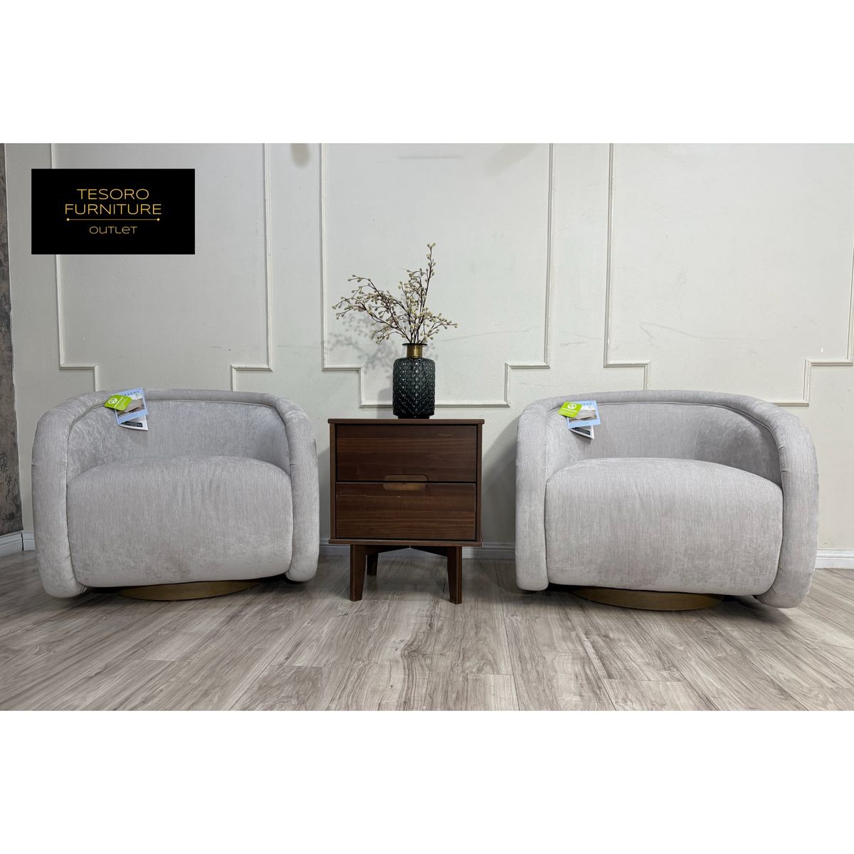 NEW HENREDON ASPEN BARREL CHAIR SET