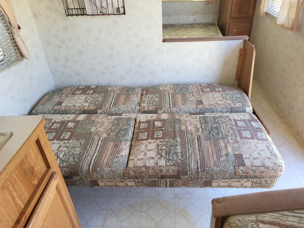 Main image 11