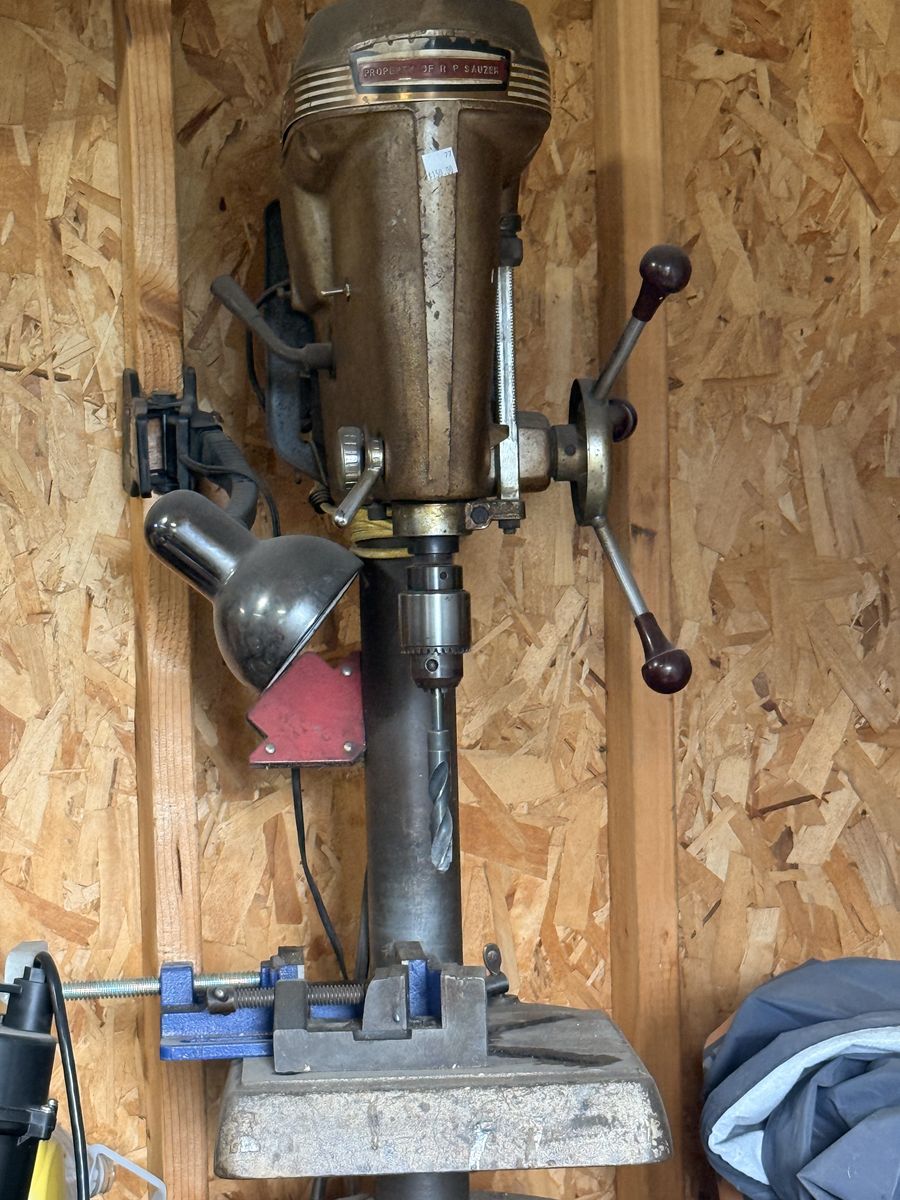 Main image 5