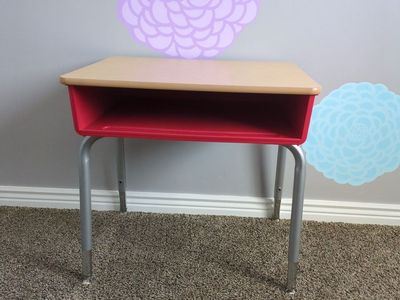 School Desk Student Learning Desk with Red Tray and Natural Wood Top
