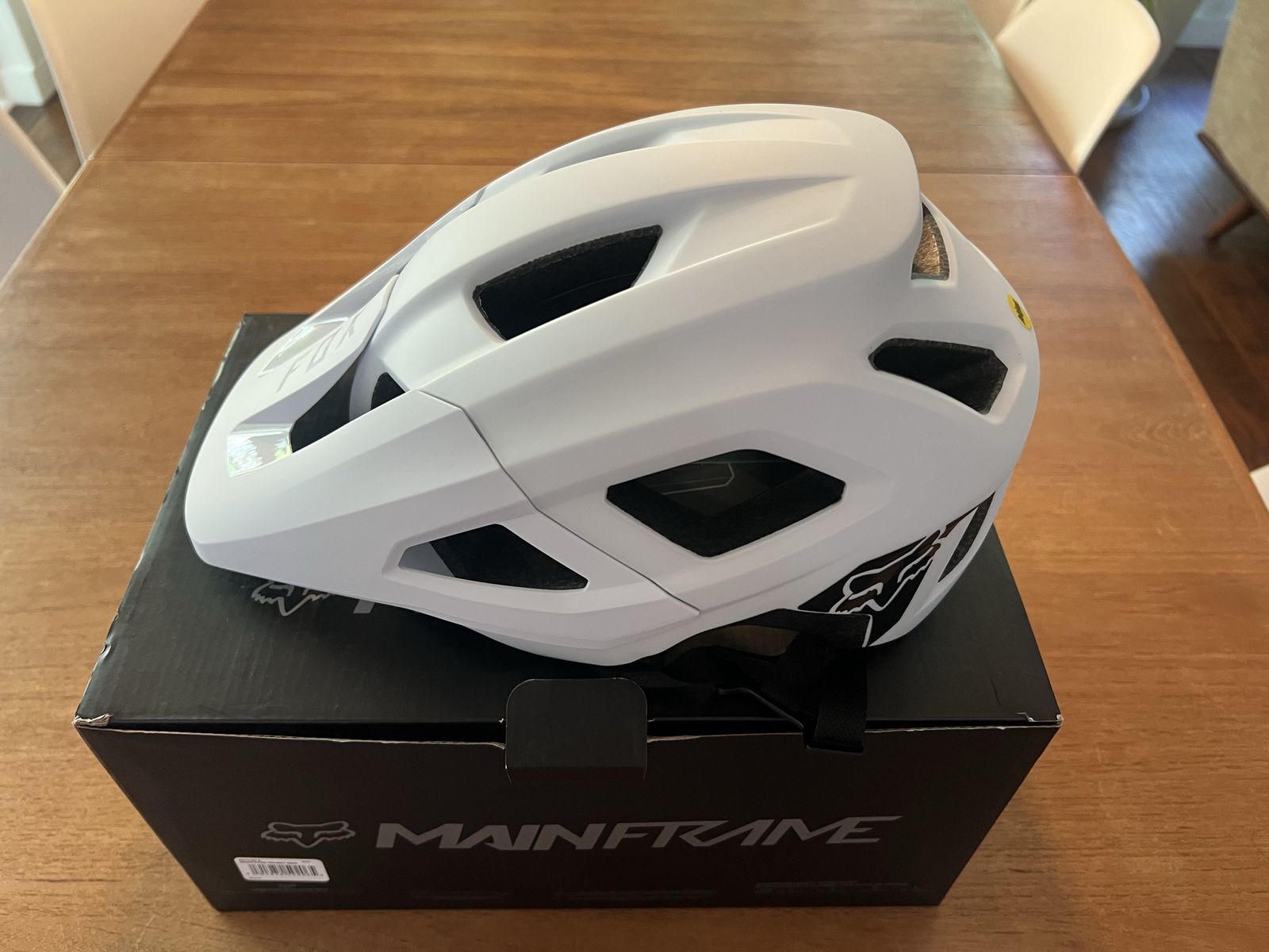 NEW Fox Racing Mainframe Mountain Bike Helmet - White, Size M (55-59 cm)
