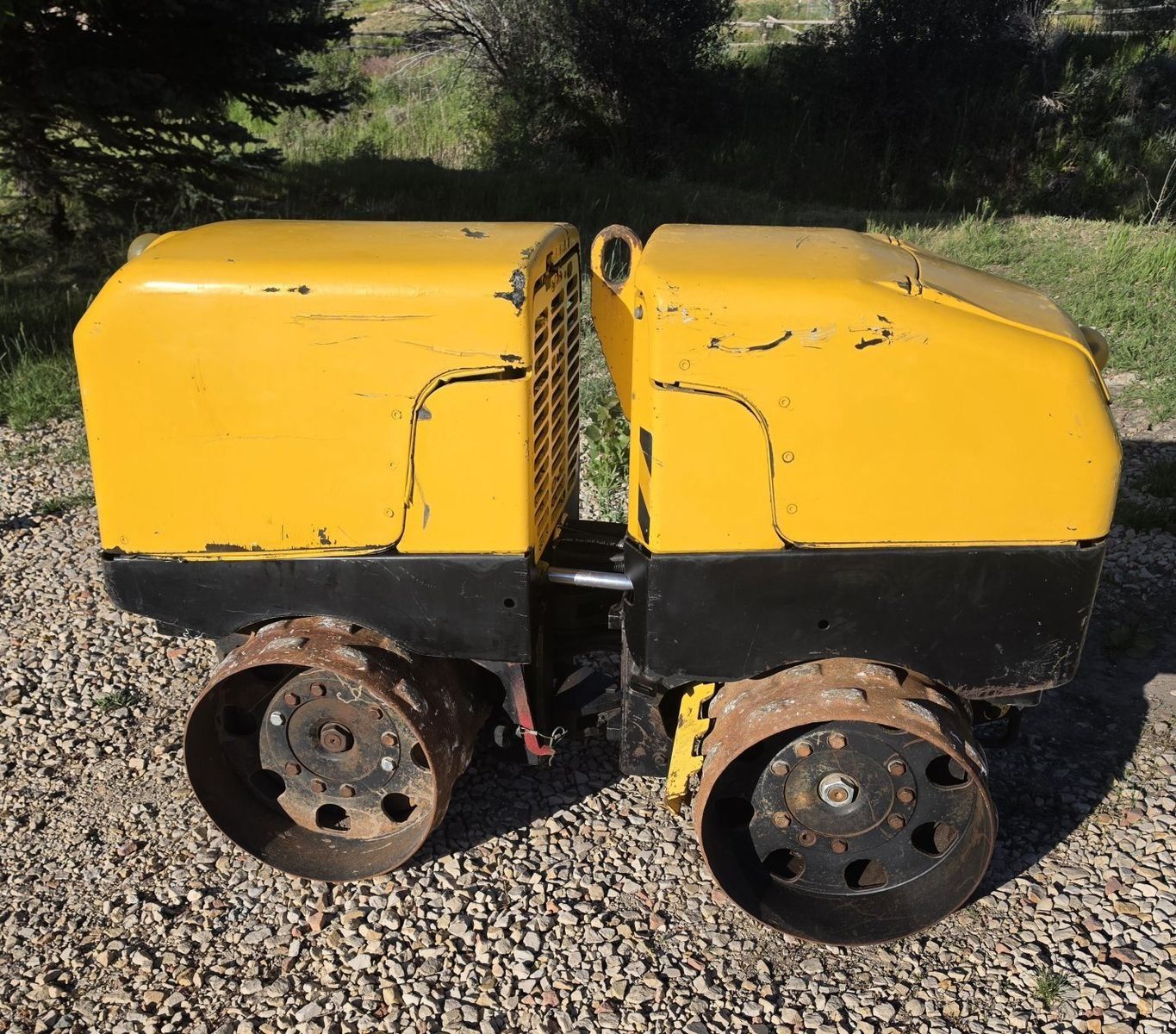Wacker Neuson RTSC-2 Vibratory Roller w/ 2 Remote Controls
