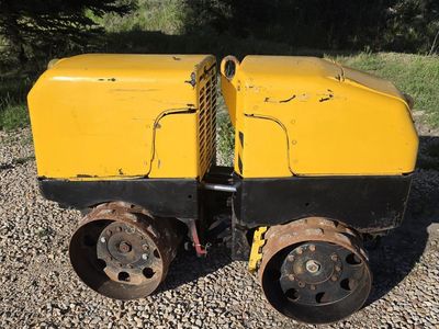 Wacker Neuson RTSC-2 Vibratory Roller w/ 2 Remote Controls