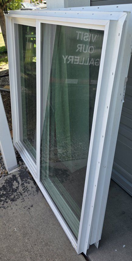 (2) White Vinyl Sliding Windows Frame With Glass 47-1/2 X 47-1/2.
Read all description.