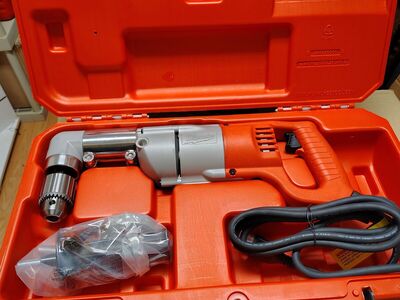 Milwaukee Corded Right Angle Drill Kit with hard case ( NEW ) 48-06-2871. Electric