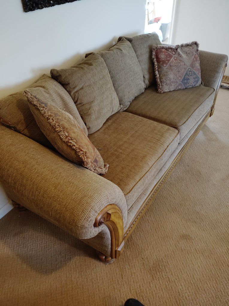 Main image 4