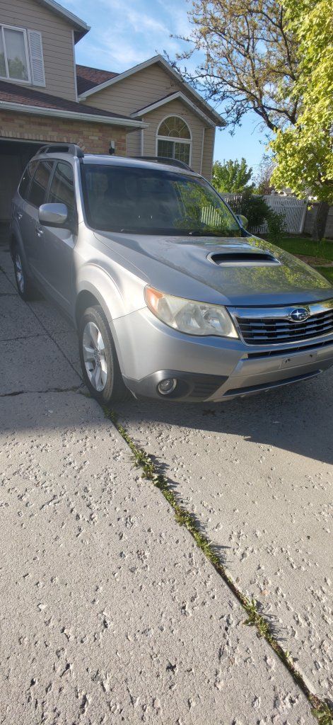 2010 Subaru Forester 2.5XT Premium